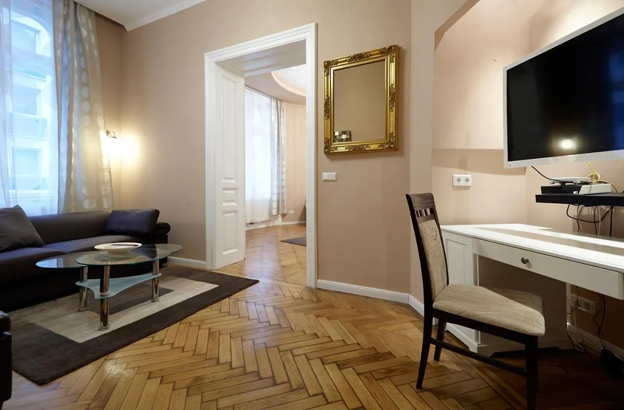 Urban Apartments In Vienna Downtown